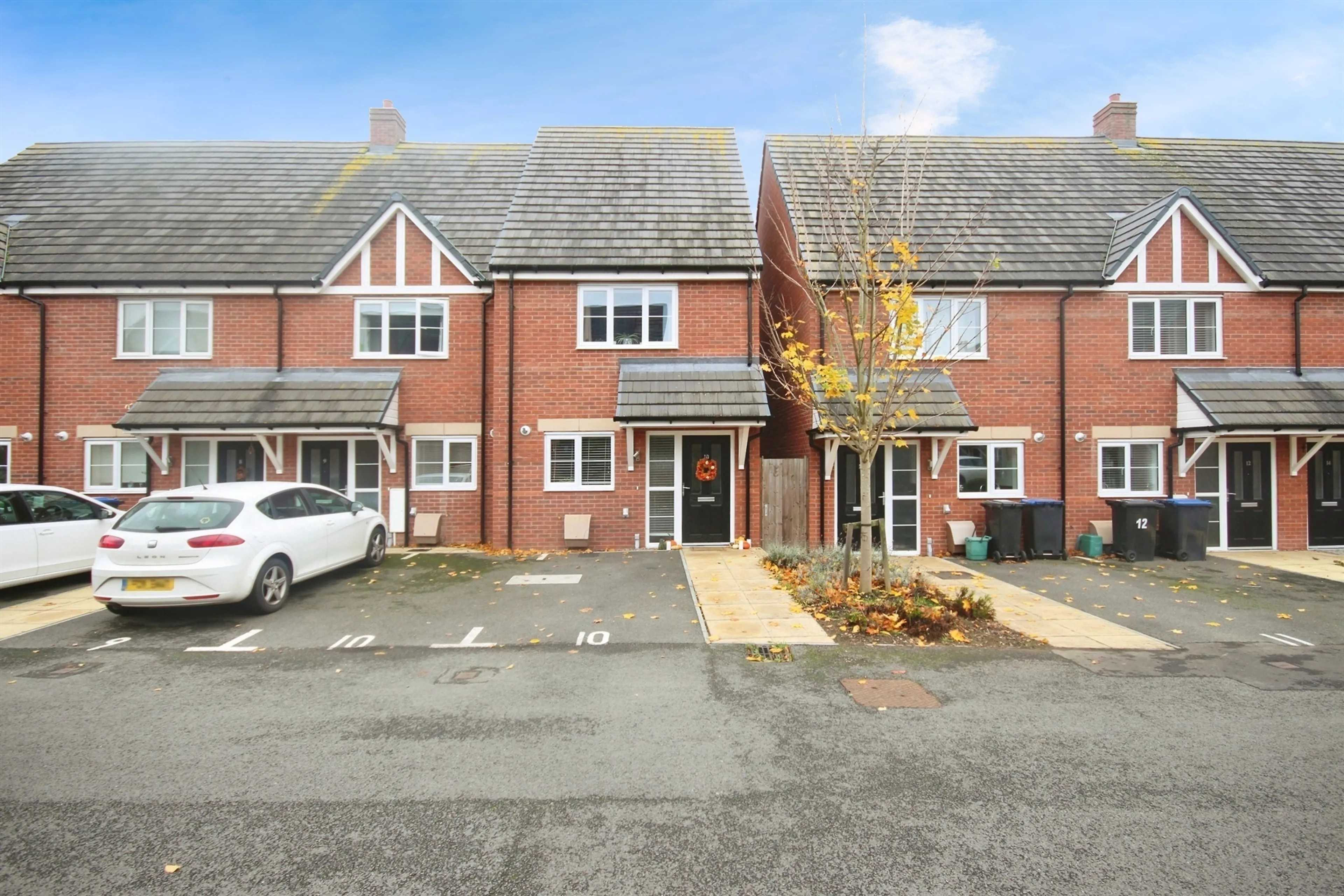 Property photo 0