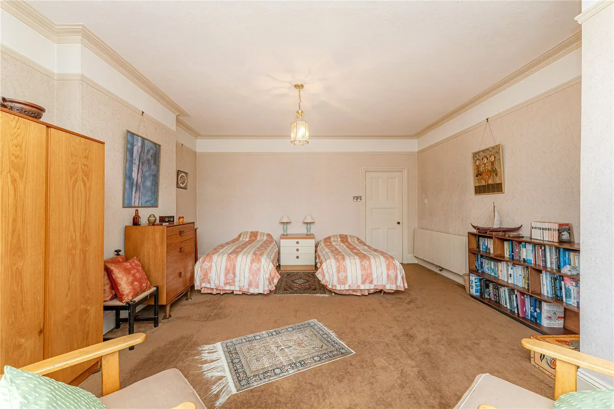 Seymour Road, London, N3