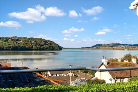 West End, Glan Conwy, LL28