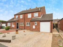 Gwyn Crescent, Fakenham photo