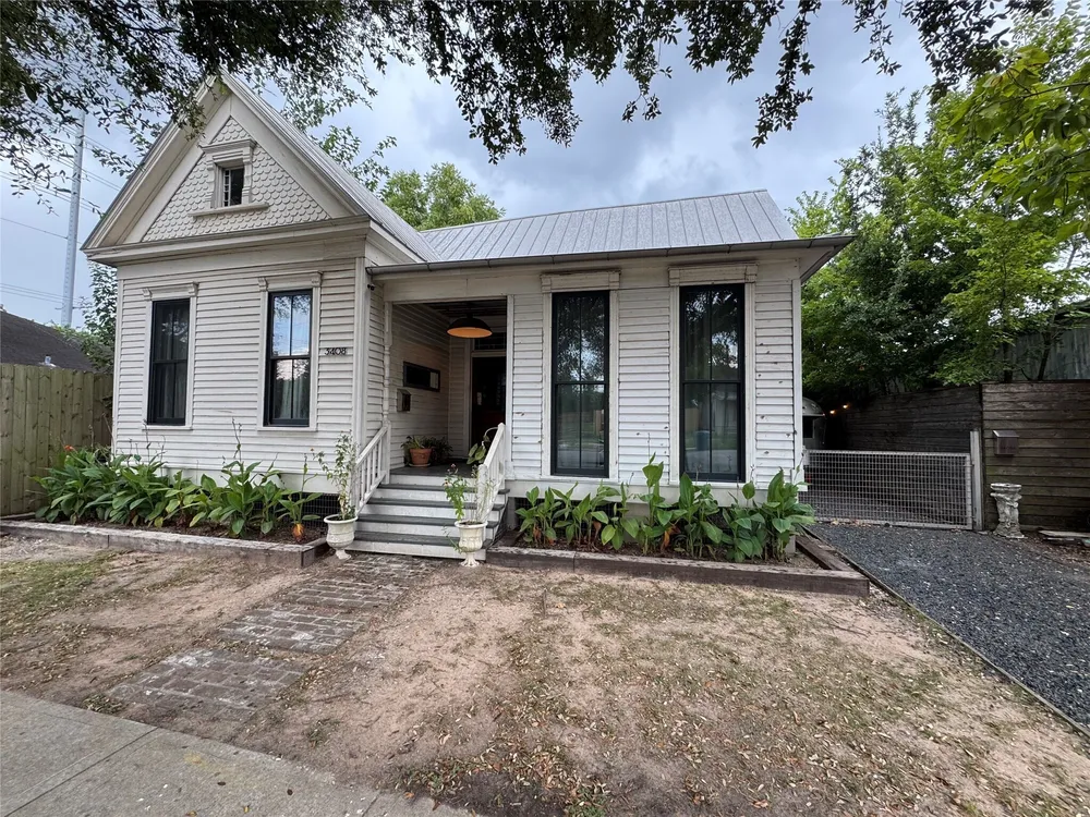 3408 Garrow St, Houston, TX 77003
