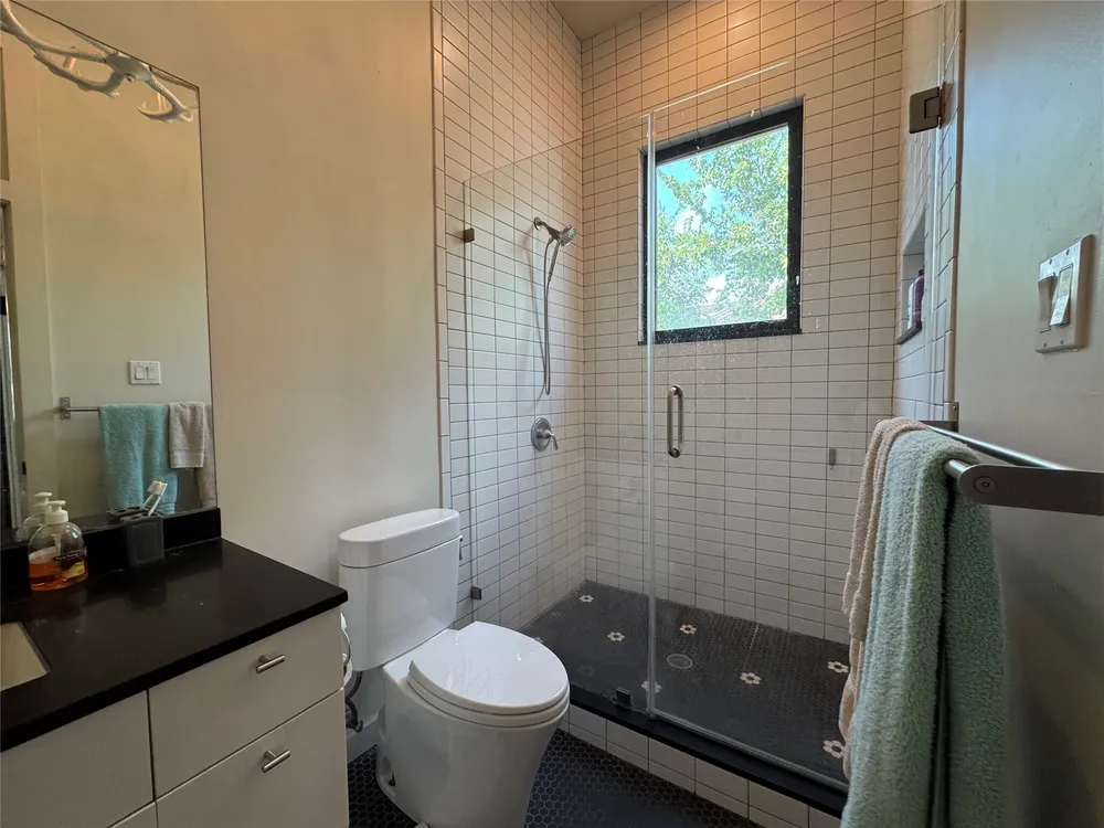 3408 Garrow St, Houston, TX 77003