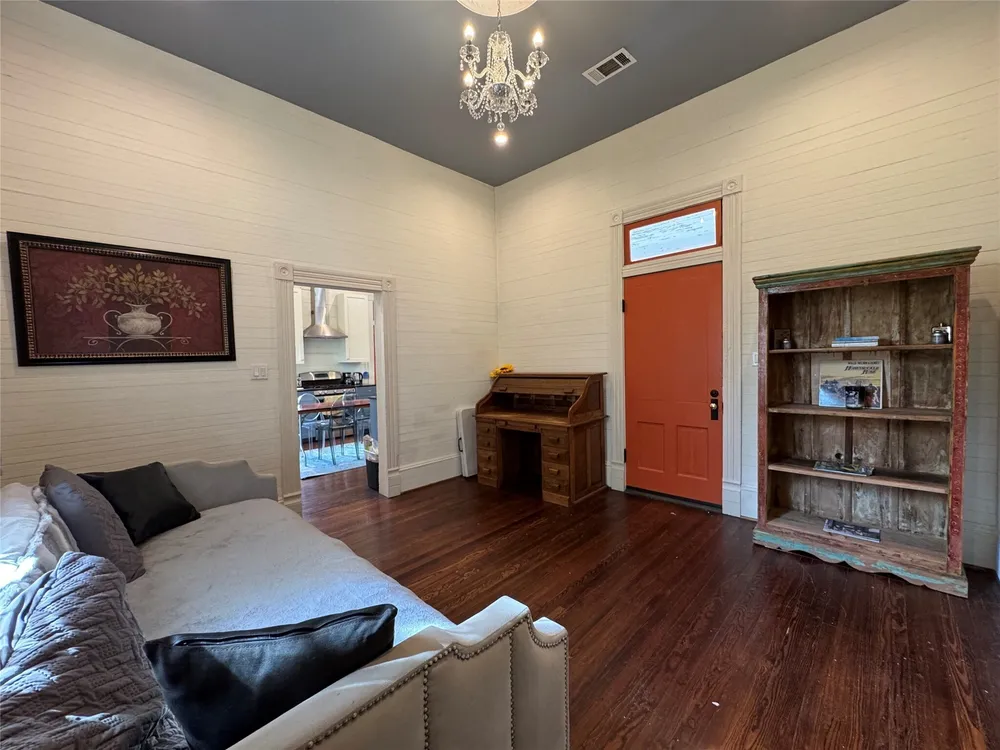 3408 Garrow St, Houston, TX 77003