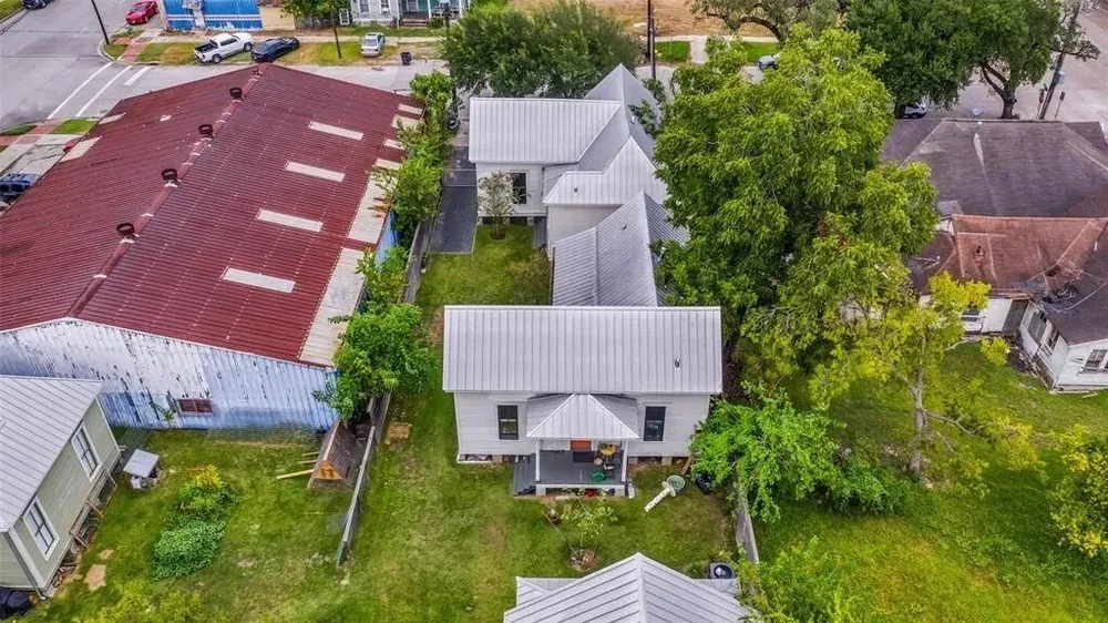 3408 Garrow St, Houston, TX 77003
