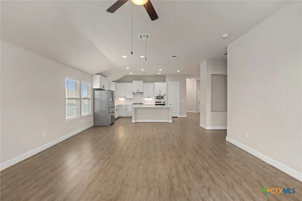 6533 Crockett Cove, Schertz, TX 78108