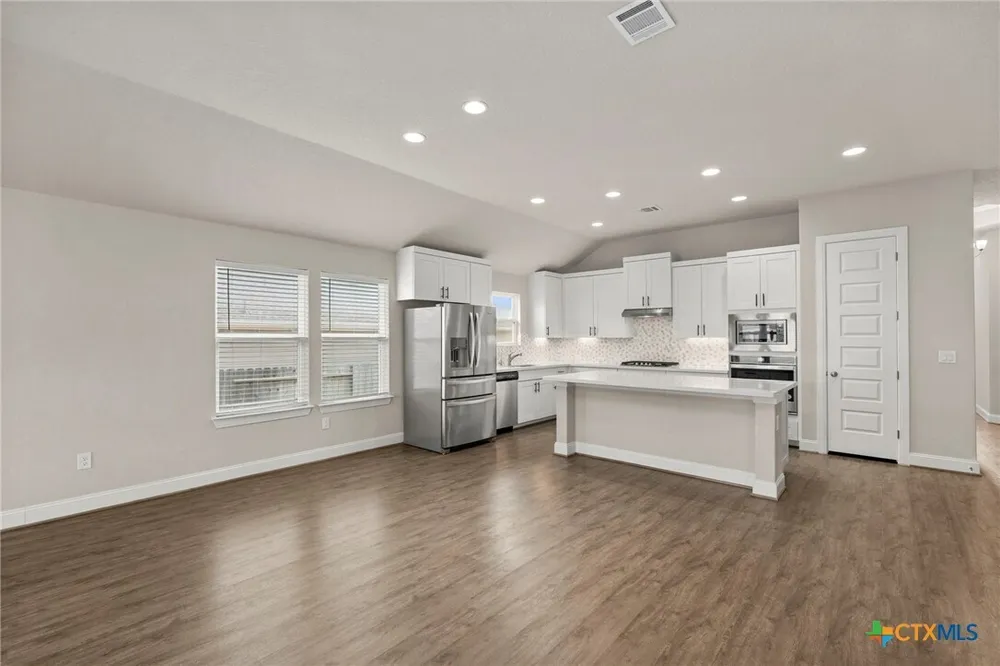 6533 Crockett Cove, Schertz, TX 78108