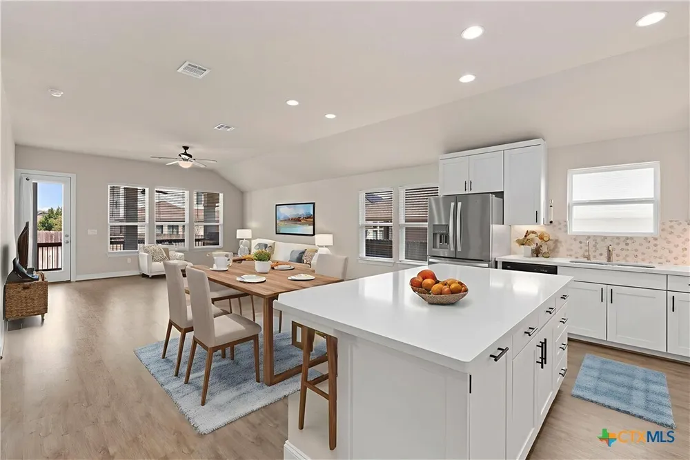 6533 Crockett Cove, Schertz, TX 78108