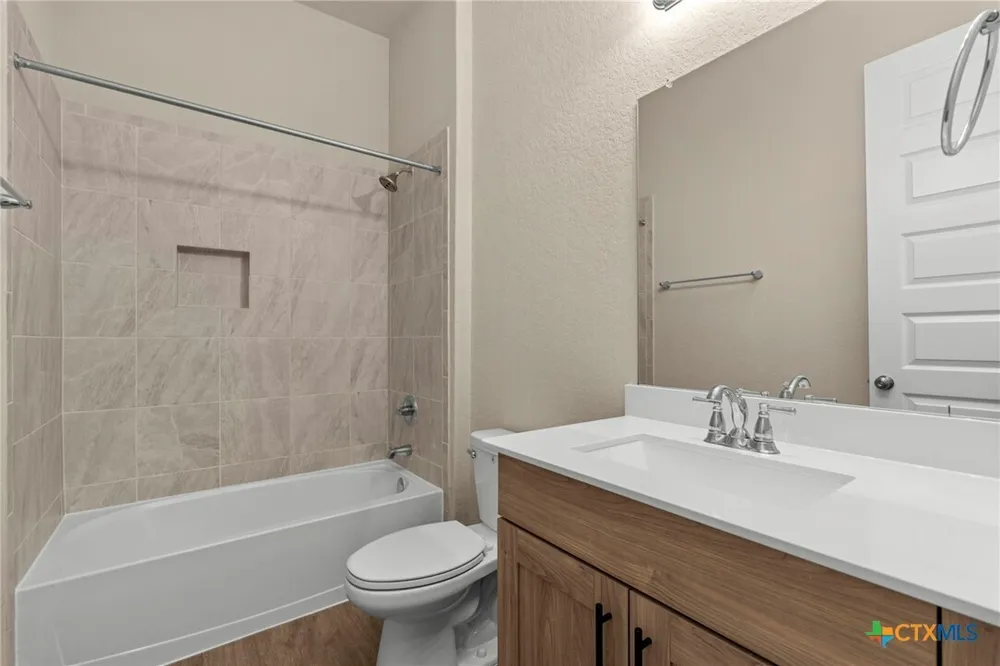 6533 Crockett Cove, Schertz, TX 78108
