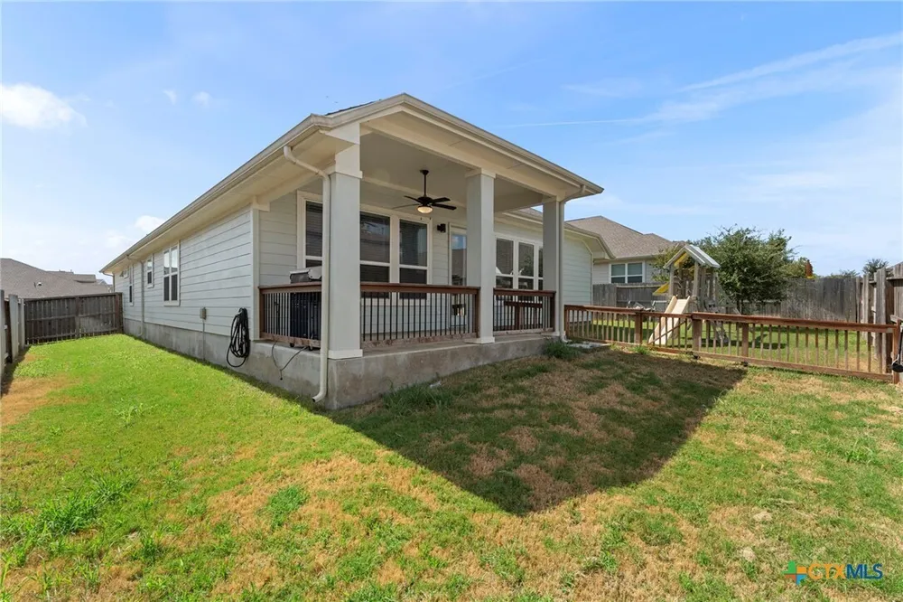 6533 Crockett Cove, Schertz, TX 78108