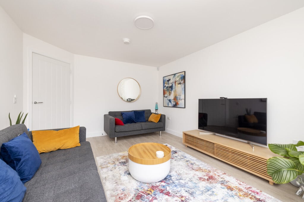 2 Florence McNeill Lane, Gilmerton, Edinburgh, EH17 8PY Image 4