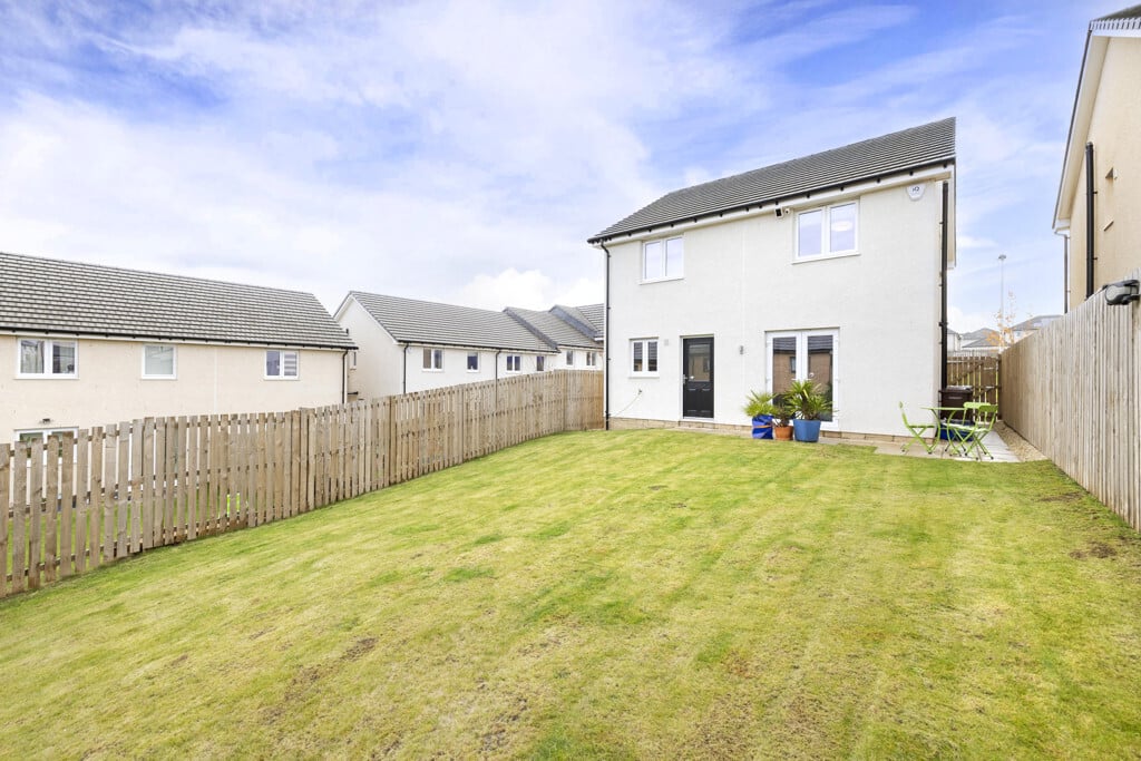 2 Florence McNeill Lane, Gilmerton, Edinburgh, EH17 8PY Image 28