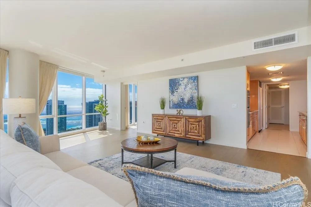1296 Kapiolani Blvd, Honolulu, HI 96814