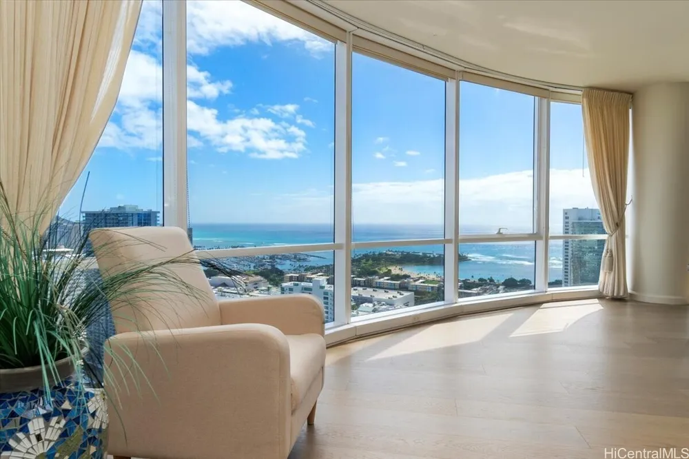 1296 Kapiolani Blvd, Honolulu, HI 96814