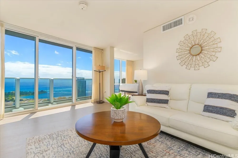 1296 Kapiolani Blvd, Honolulu, HI 96814