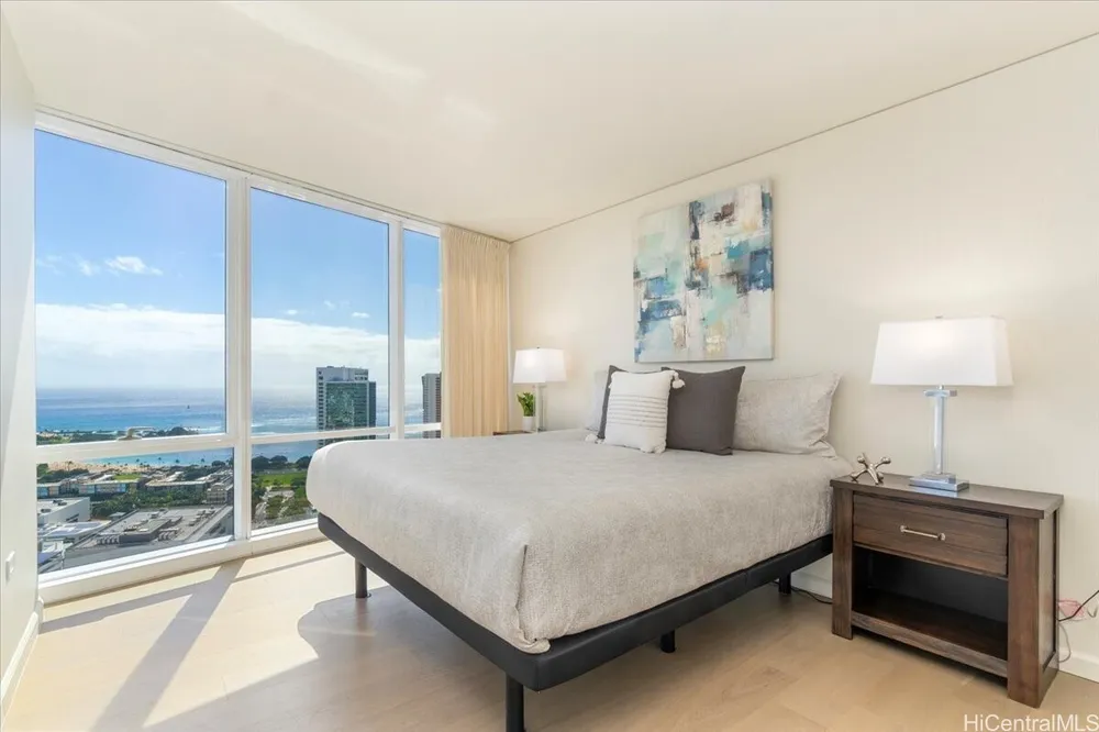 1296 Kapiolani Blvd, Honolulu, HI 96814