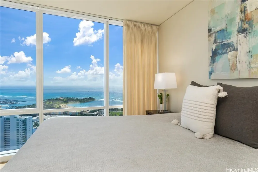 1296 Kapiolani Blvd, Honolulu, HI 96814