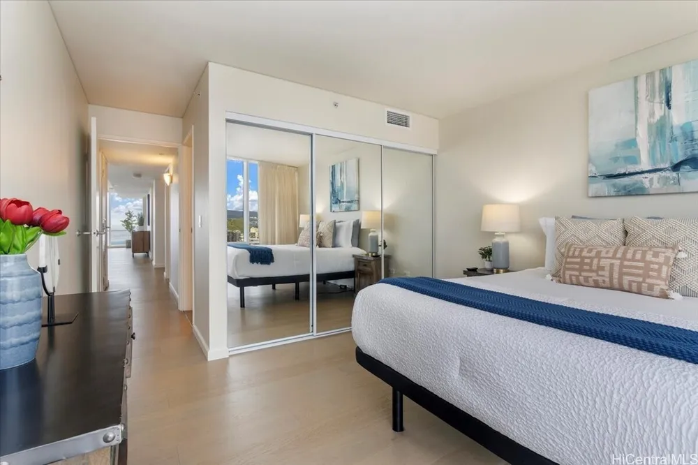 1296 Kapiolani Blvd, Honolulu, HI 96814