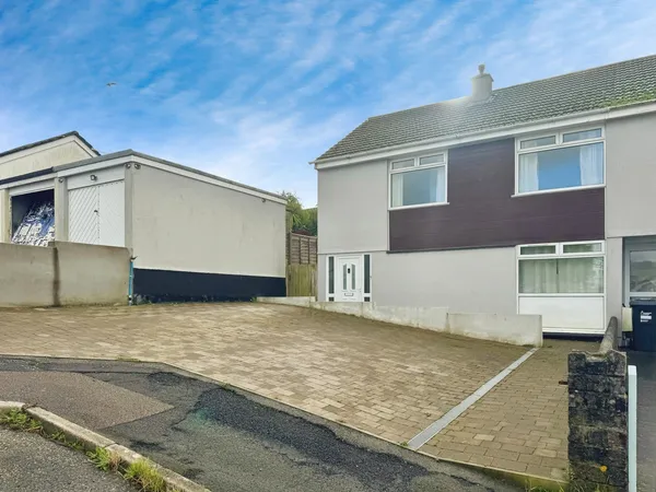 Trewint Crescent, Looe, Cornwall, PL13