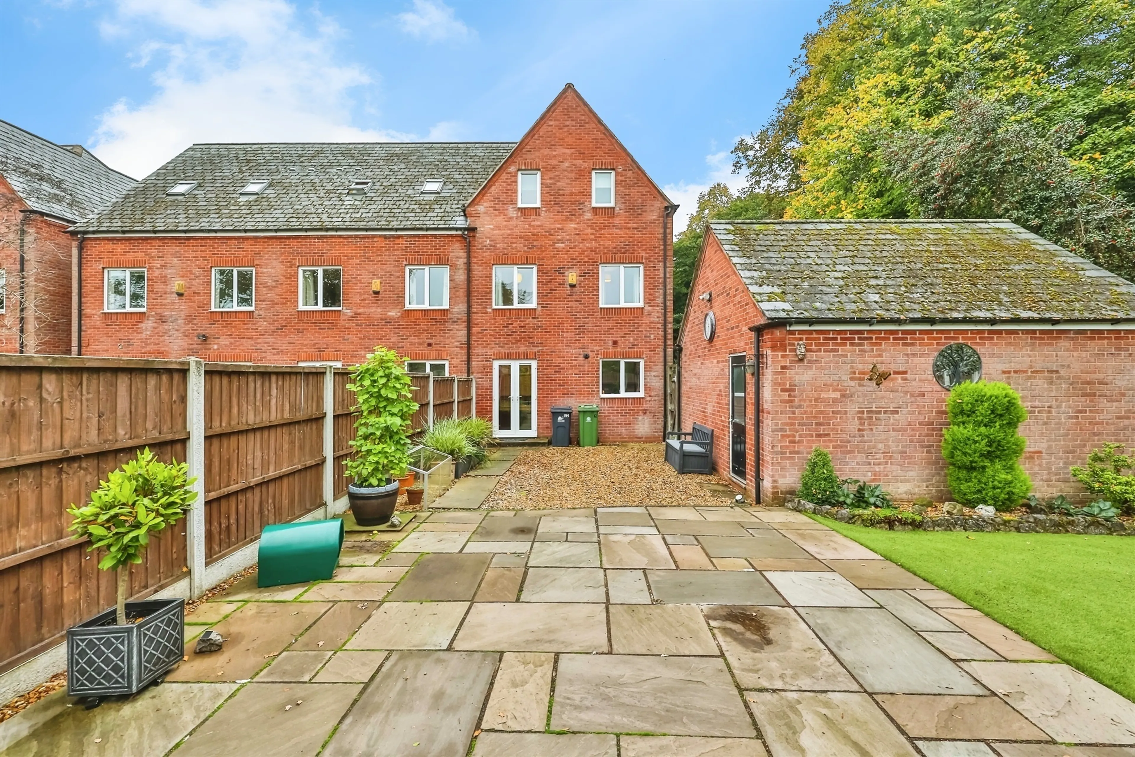 Property photo 23