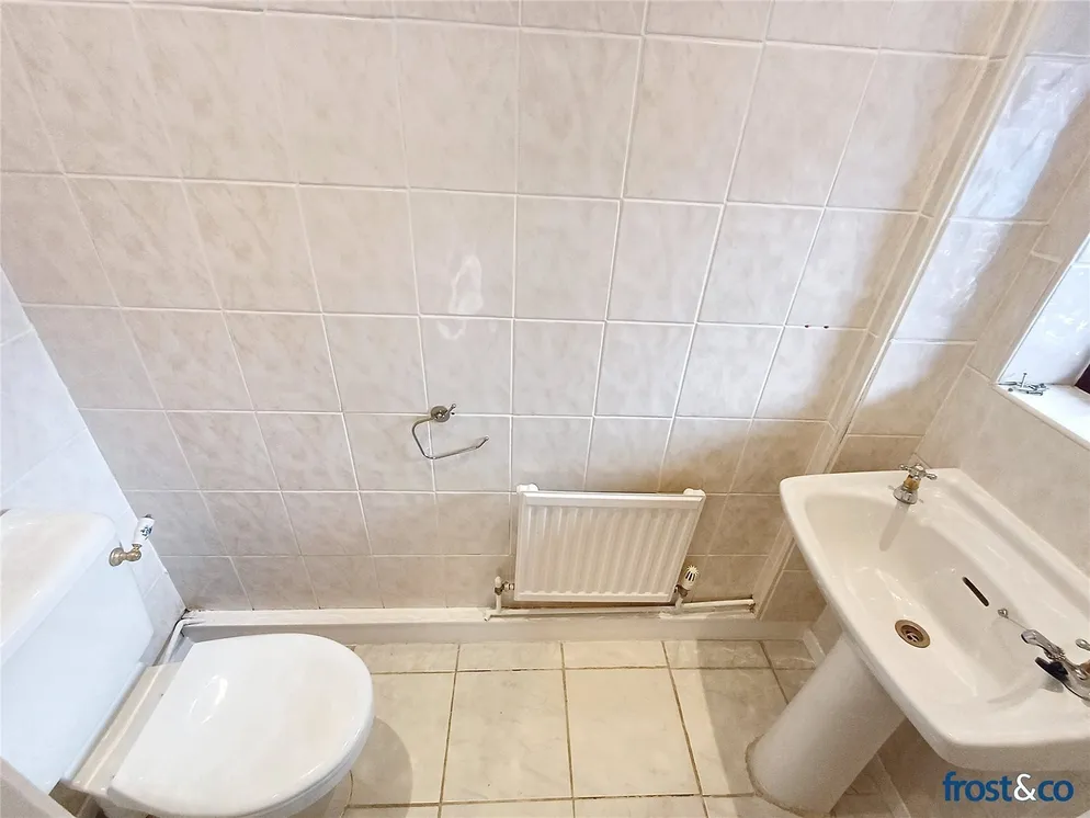 Property carousel item 11