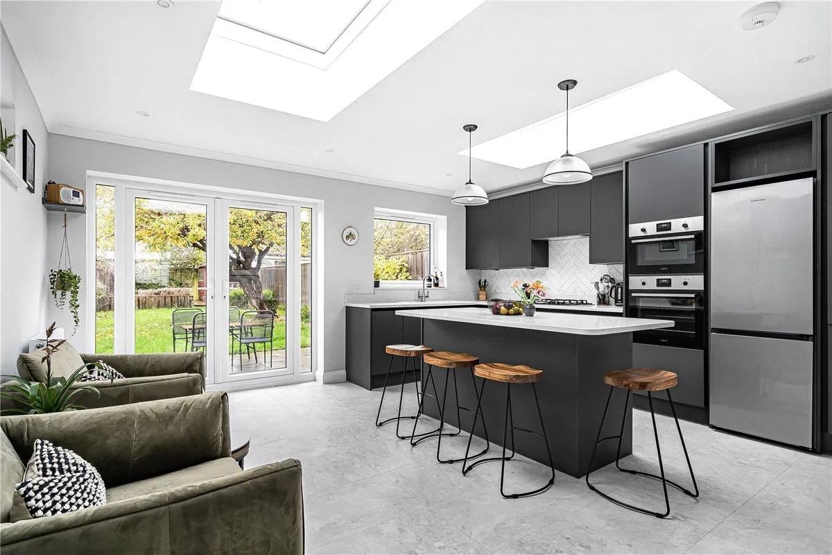 Kenilworth Avenue, Oxford, Oxfordshire, OX4