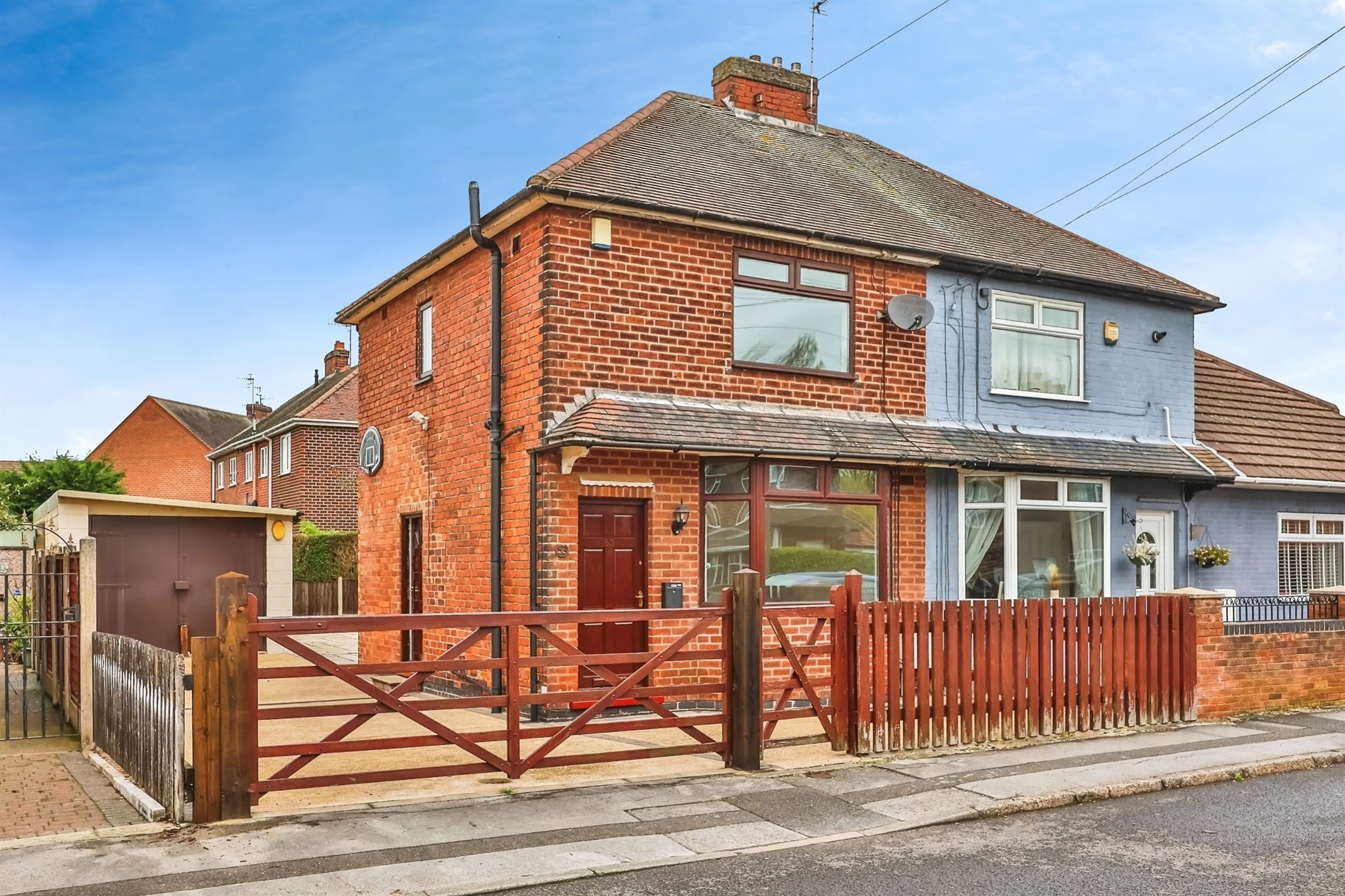 Property photo 0