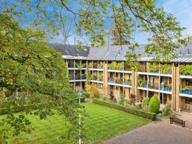 Emmbrook Court, Reading photo
