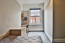 Estcourt Terrace, Leeds
