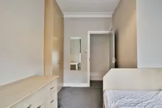 Estcourt Terrace, Leeds