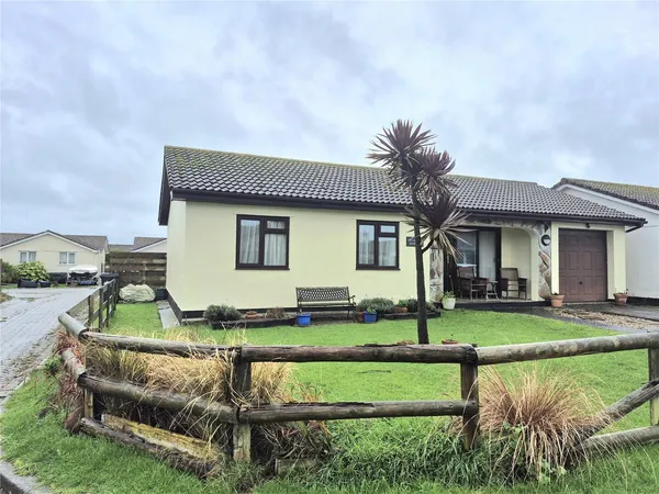 Lily Way, St. Merryn, Padstow, Cornwa...