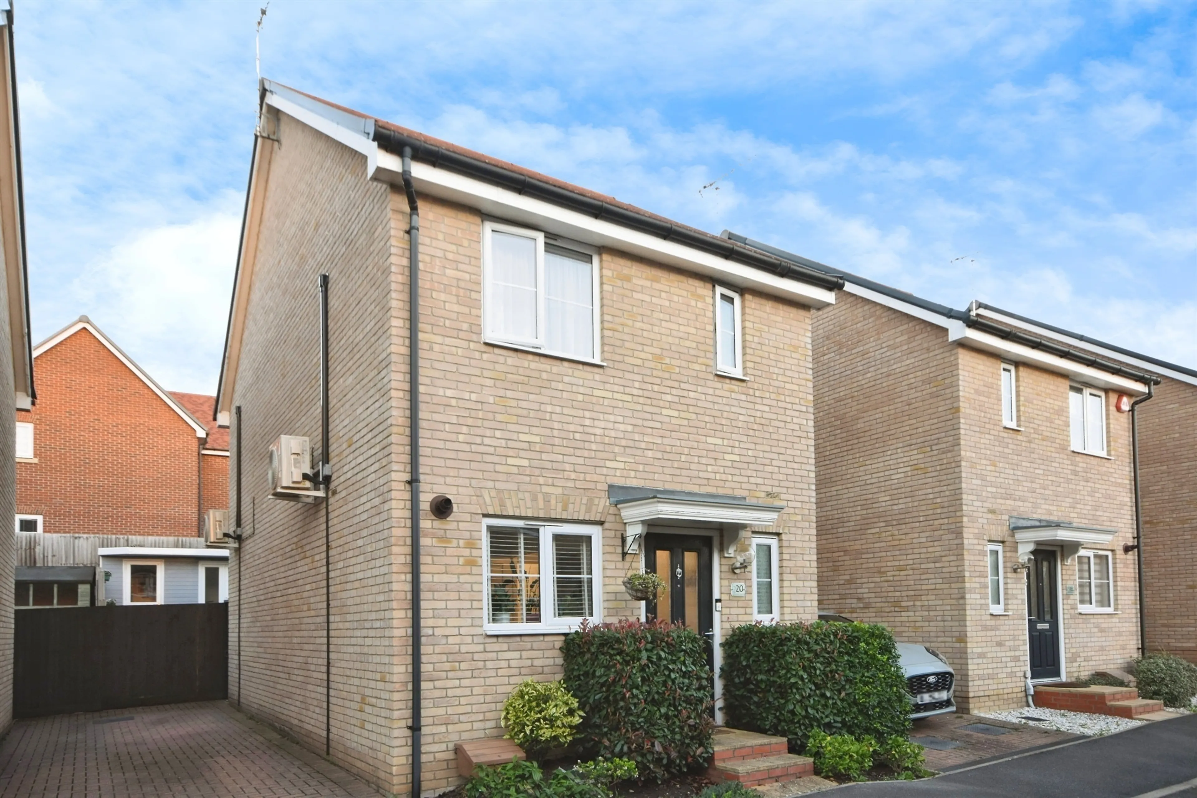 Property photo 0