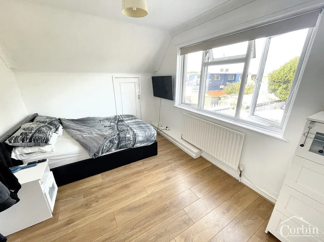 Francis Avenue, Bournemouth, BH11 8