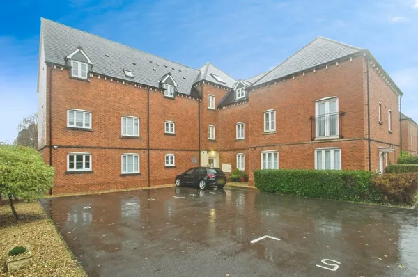 Jamaica Grove, Coedkernew, Newport, NP10