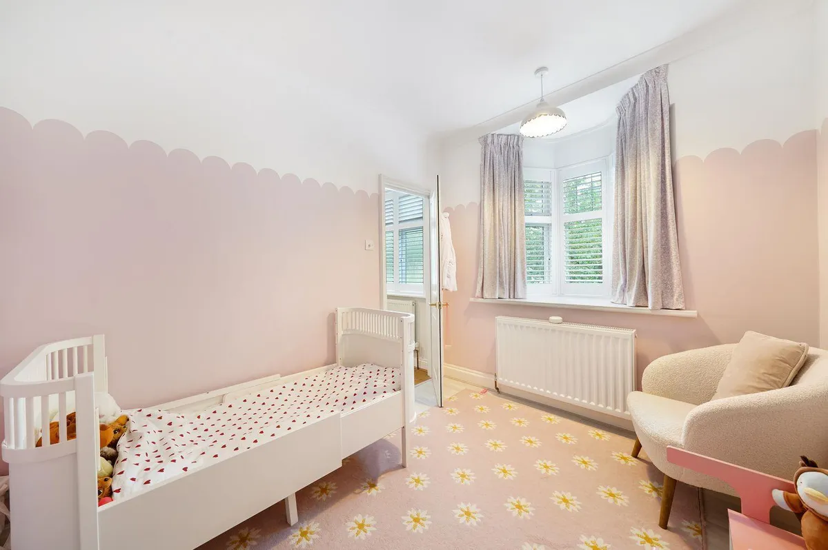 Dawson Road, London, NW2