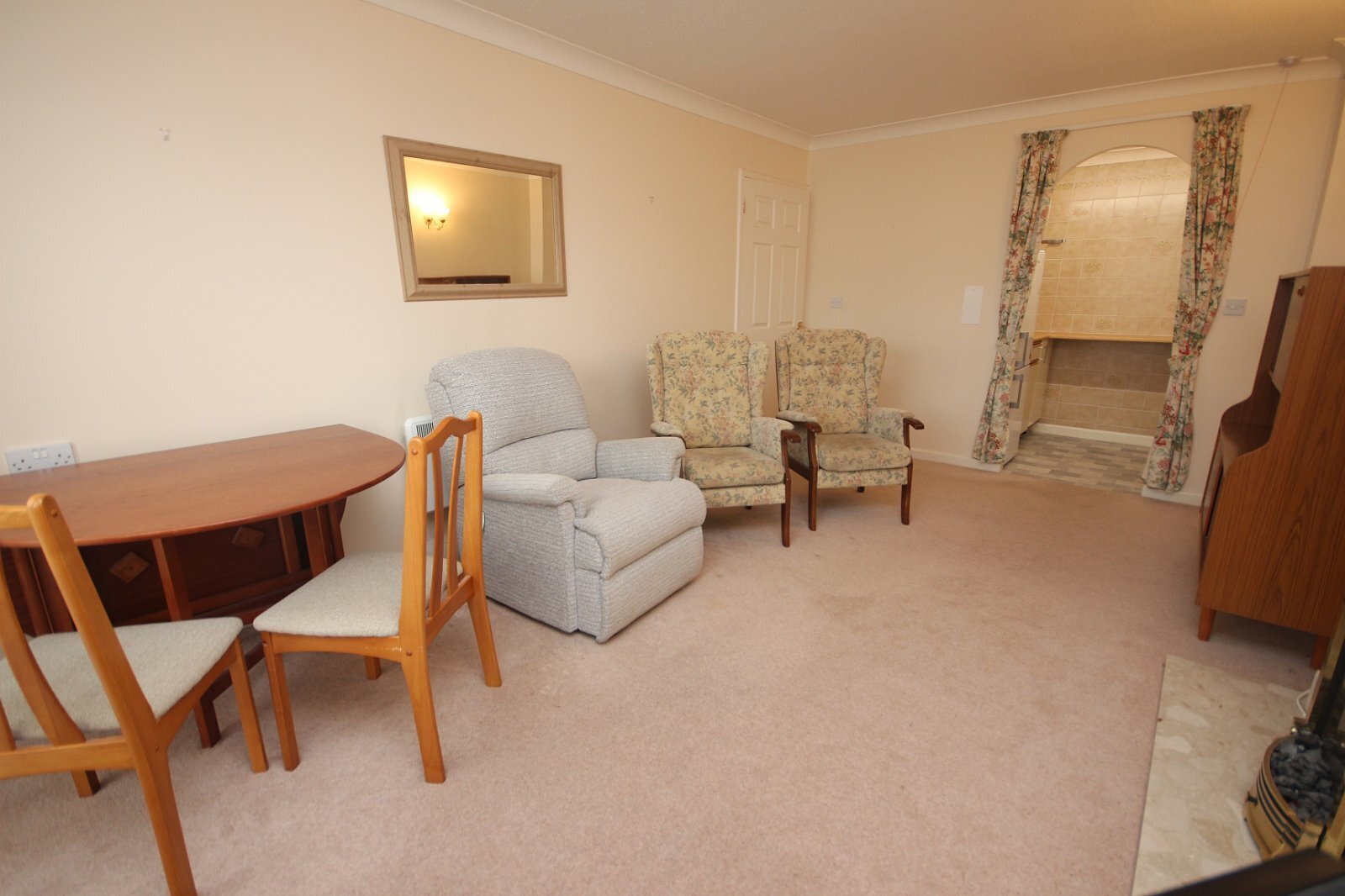 Wentworth Drive, Broadstone, Dorset, BH18 Image 6