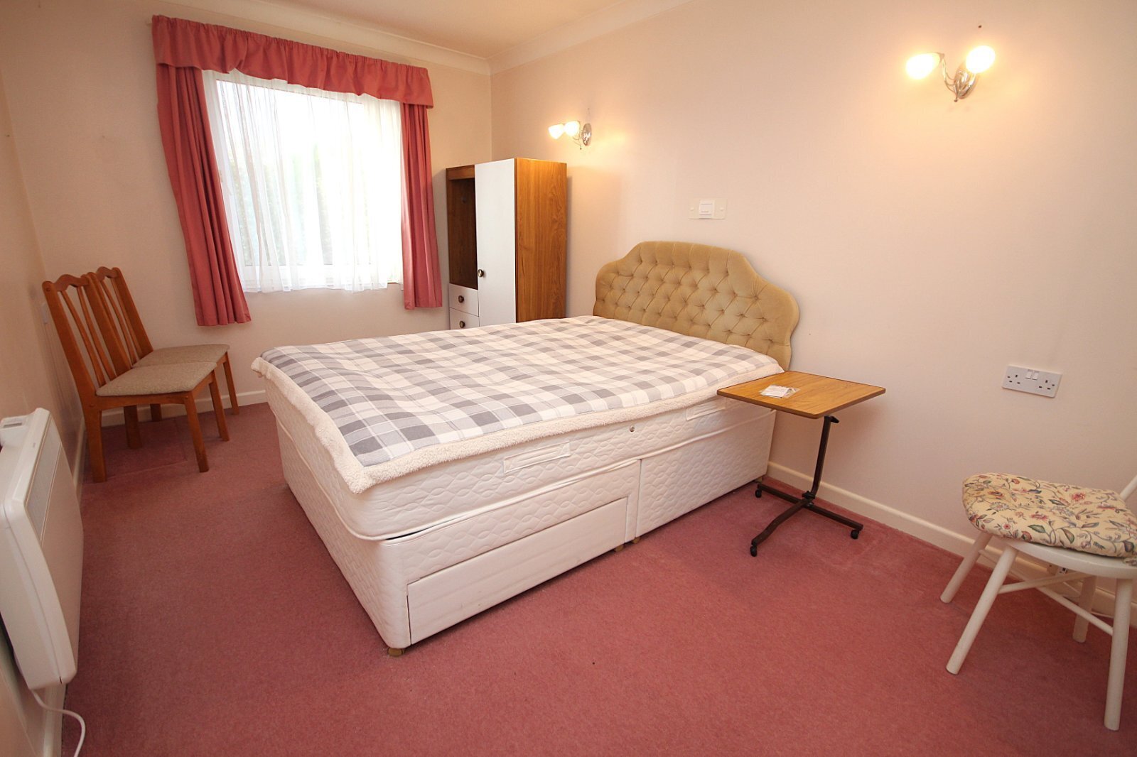 Wentworth Drive, Broadstone, Dorset, BH18 Image 8