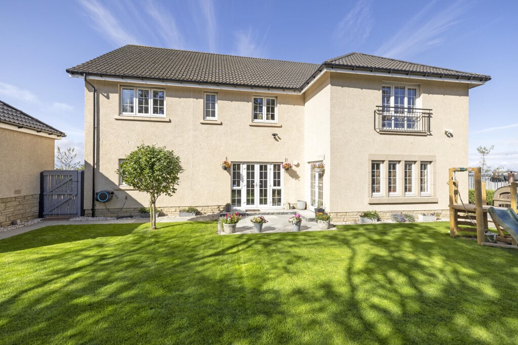 16 Whinstone Place, Ratho, Newbridge, EH28 8AD Image 33