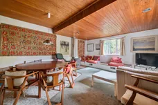 Farnham Lane, Haslemere, GU27 photo 6