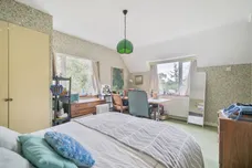 Farnham Lane, Haslemere, GU27 photo 9