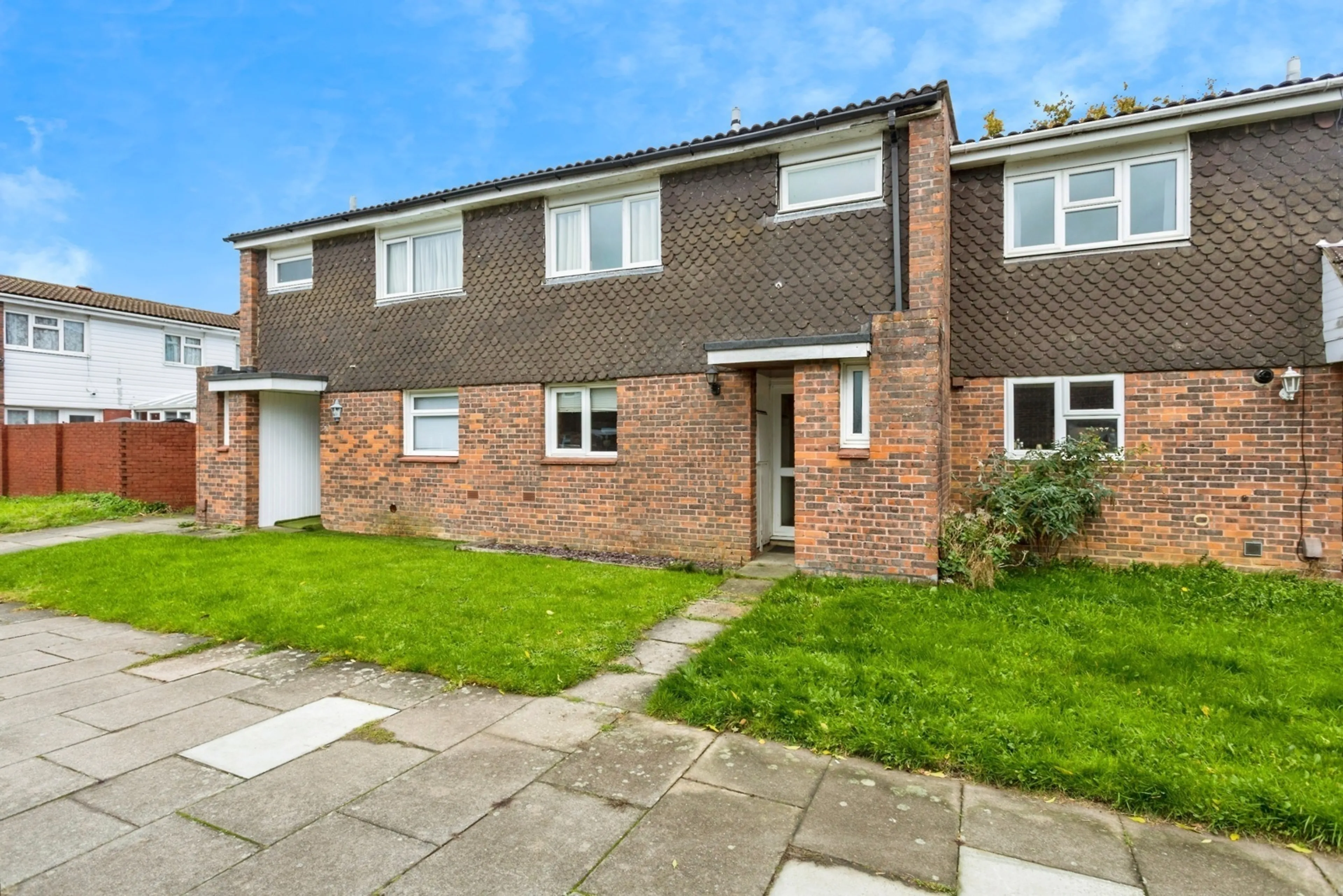 Property photo 0
