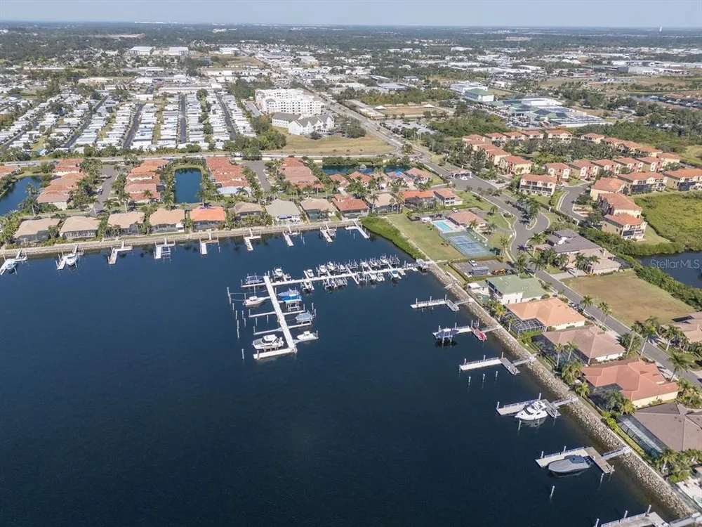 1520 3rd Street Circle E, Palmetto, FL 34221