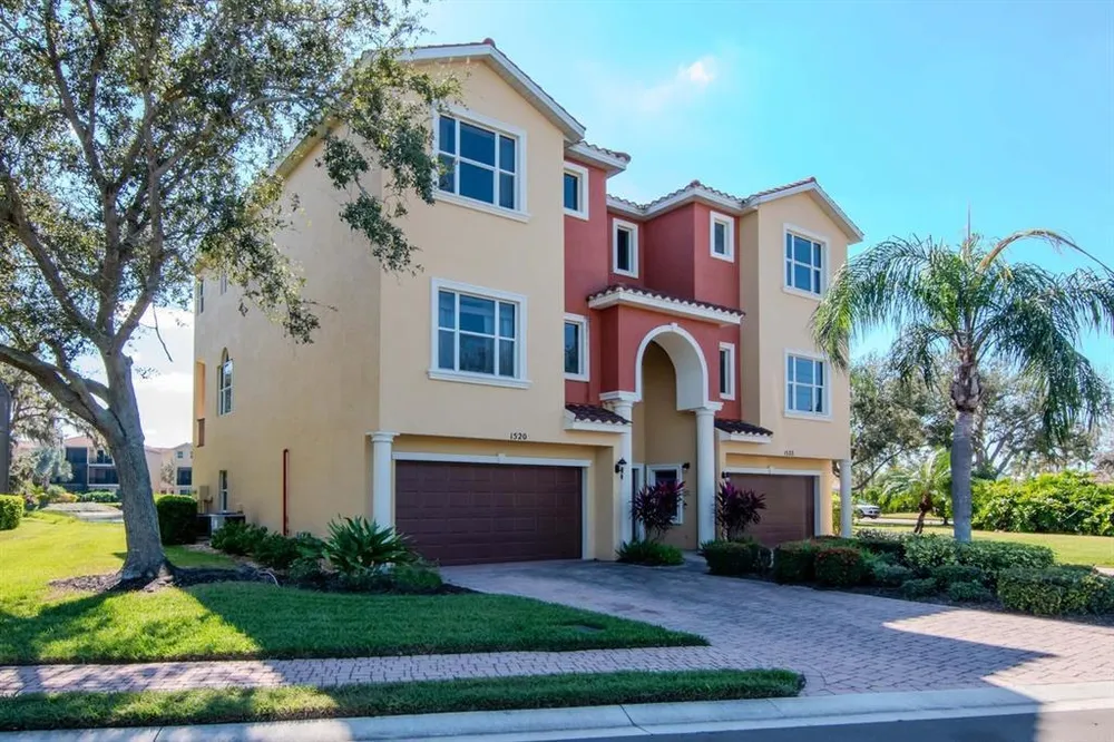1520 3rd Street Circle E, Palmetto, FL 34221