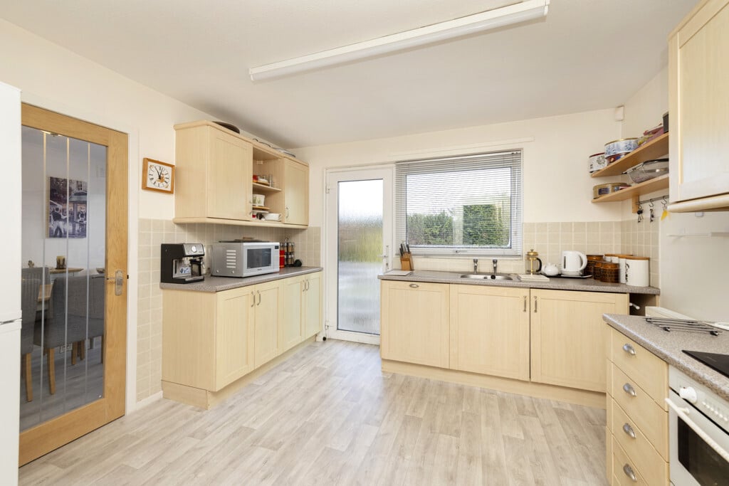 3 Cherry Tree Grove, Balerno, EH14 5AH Image 7