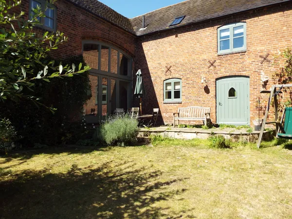 Willow Barn, Longdon, WS15 4QN
