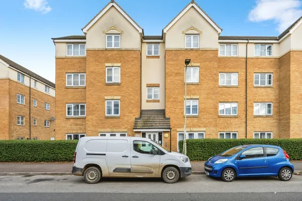 Crowe Road, Bedford, Bedfordshire, MK40