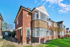 Park Way, Feltham