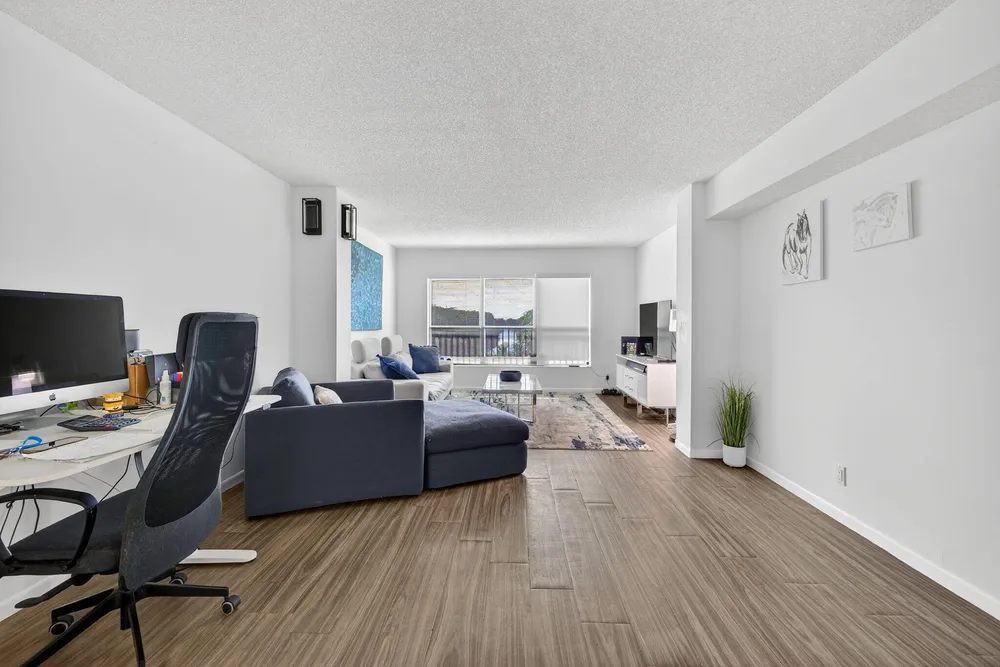 3000 NW 42nd Ave, Coconut Creek, FL 33066