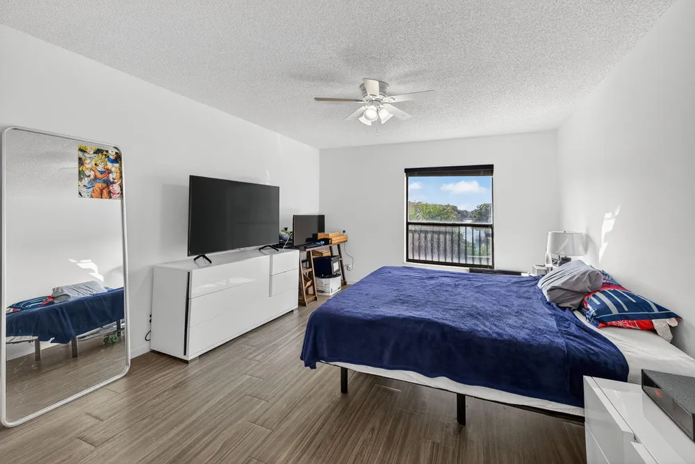 3000 NW 42nd Ave, Coconut Creek, FL 33066