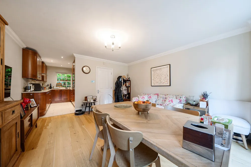 Mulberry Close, Watford, WD17