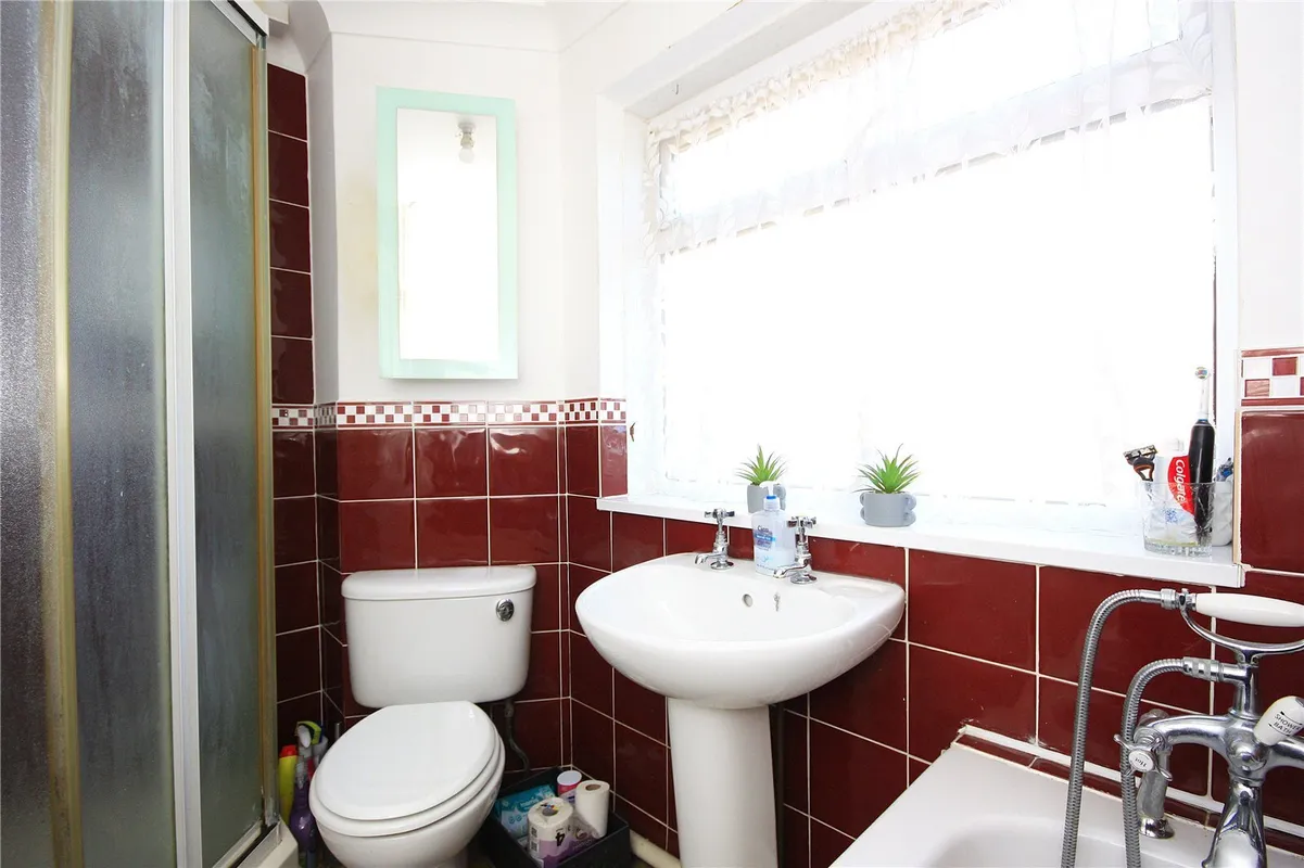 Millbrook Drive, West Leigh, Havant, Hampshire, PO9
